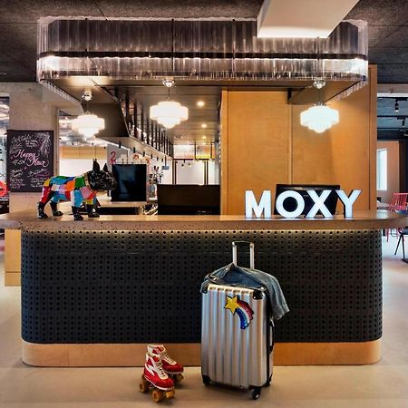 Moxy Paris Bastille Exterior foto